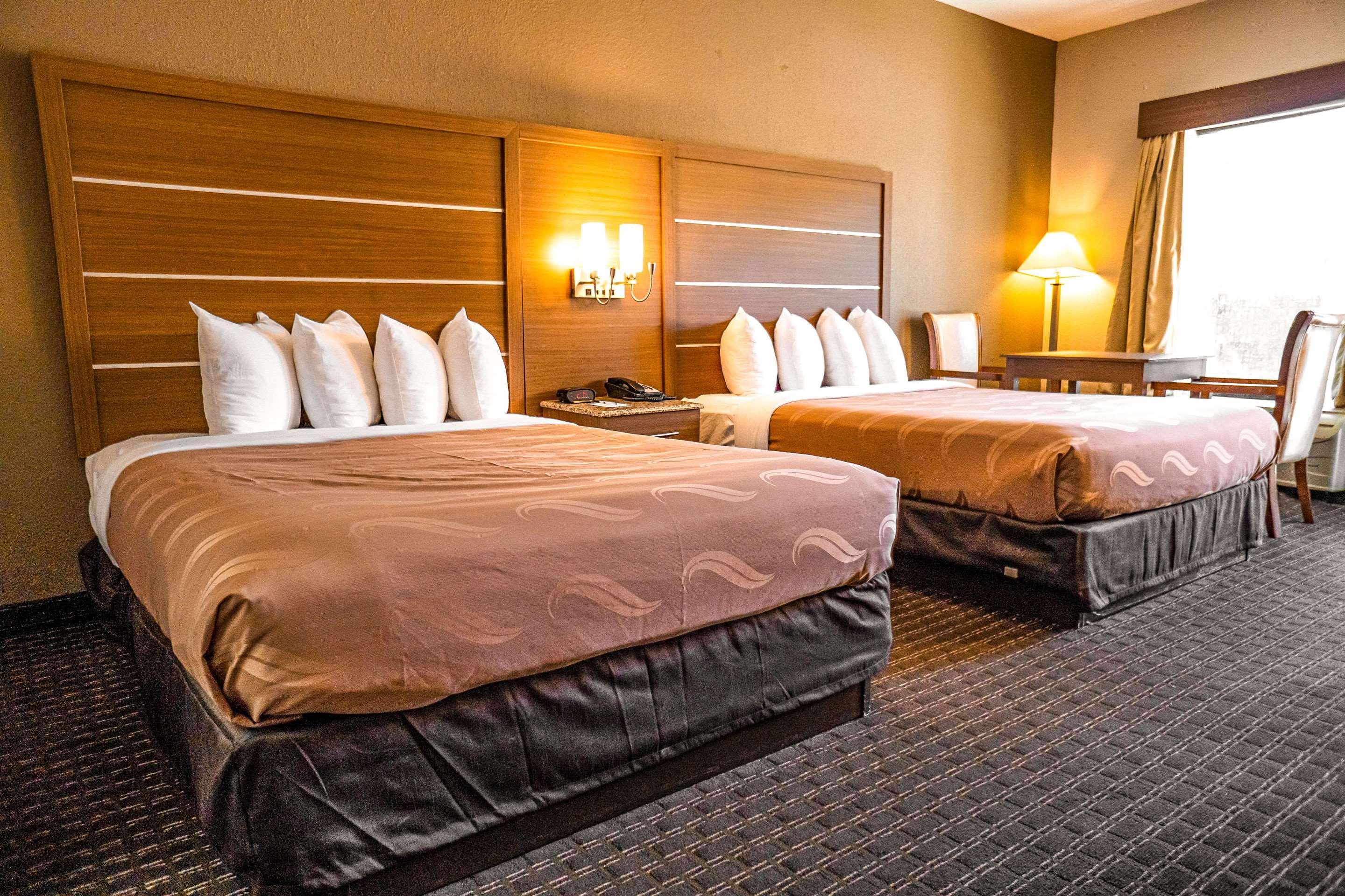 Quality Inn & Suites Near Six Flags - Austell Zewnętrze zdjęcie