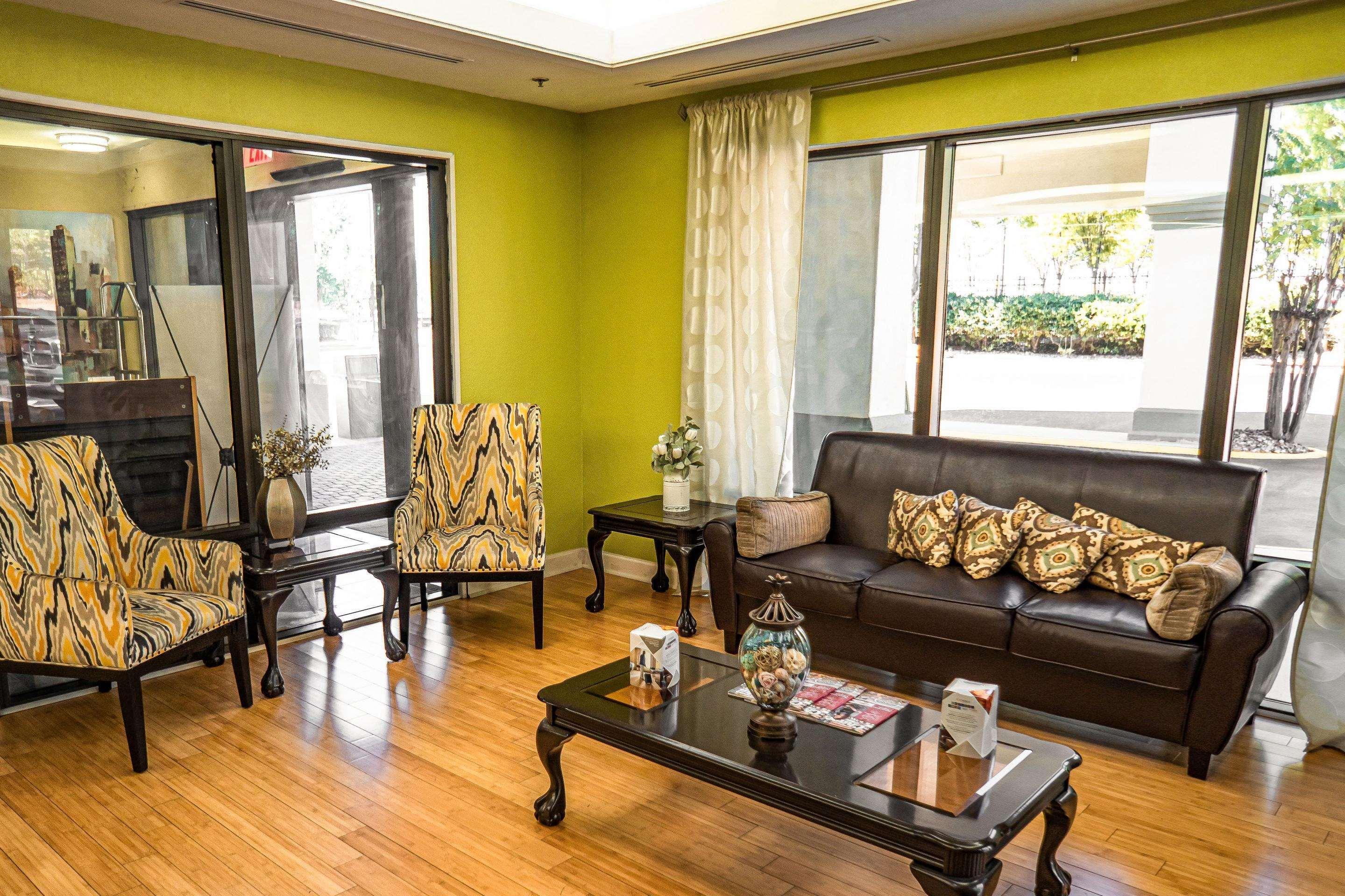Quality Inn & Suites Near Six Flags - Austell Zewnętrze zdjęcie