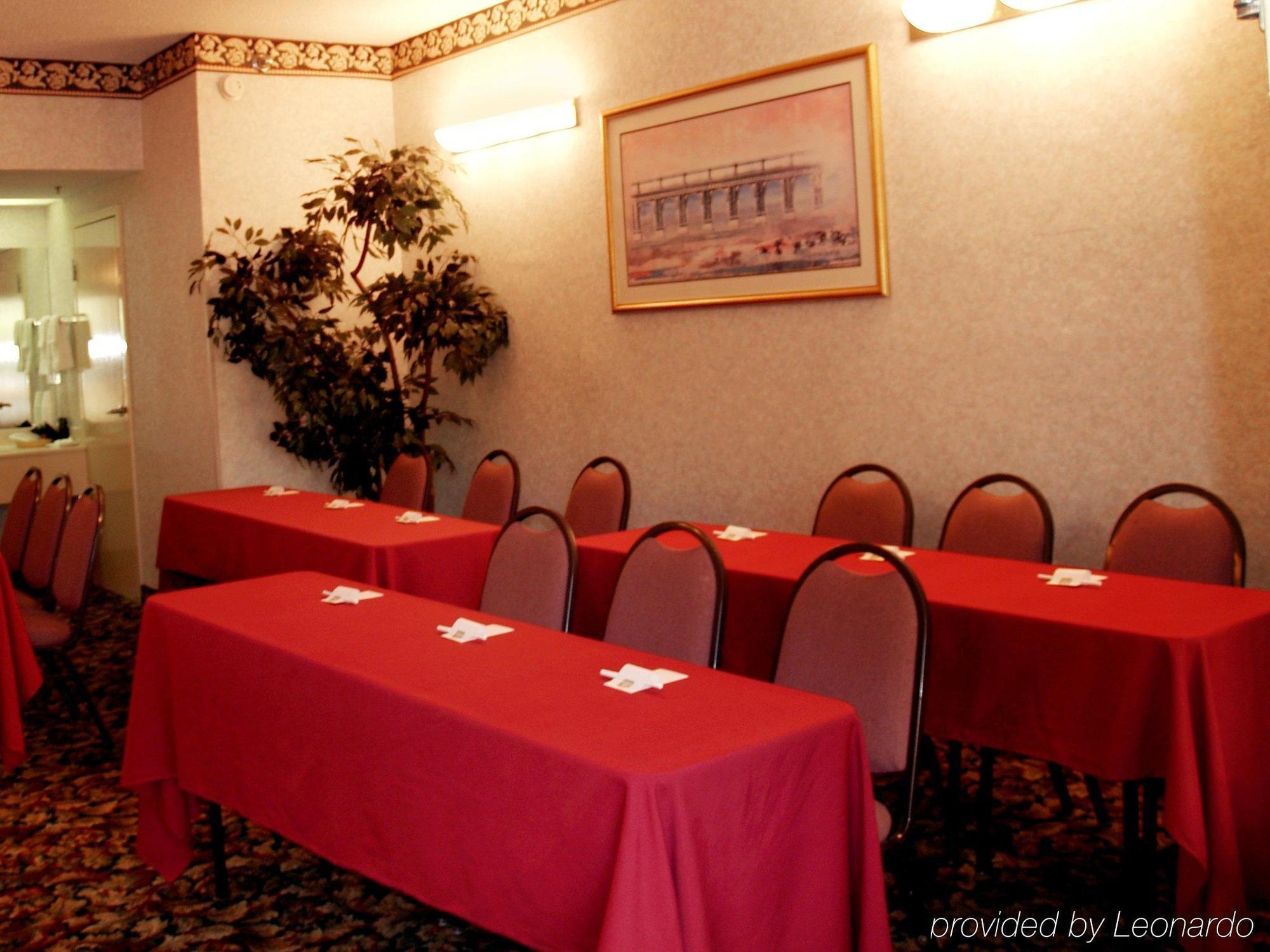 Quality Inn & Suites Near Six Flags - Austell Zewnętrze zdjęcie