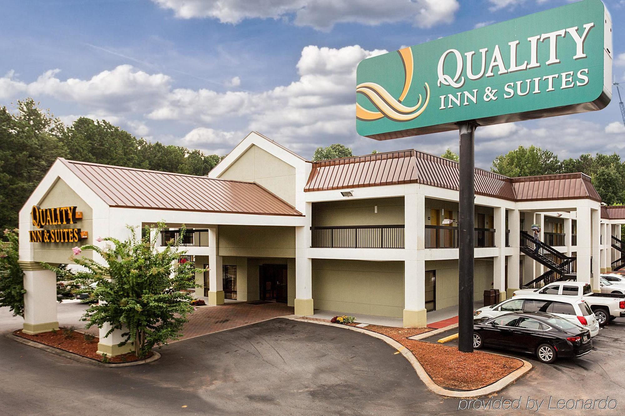 Quality Inn & Suites Near Six Flags - Austell Zewnętrze zdjęcie